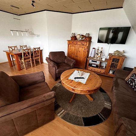 Ferienwohnung Lara "Im Herzen Von Ostfriesland" Osteel Bagian luar foto