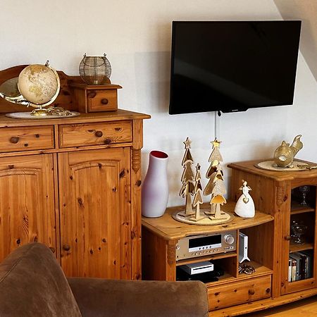 Ferienwohnung Lara "Im Herzen Von Ostfriesland" Osteel Bagian luar foto